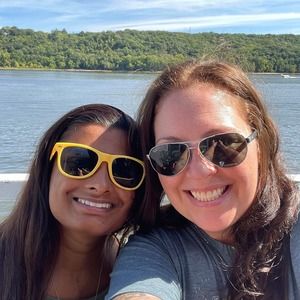 Meet your Posher, Amy